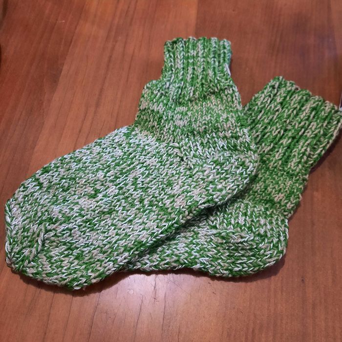 В'язані носки ручної роботи