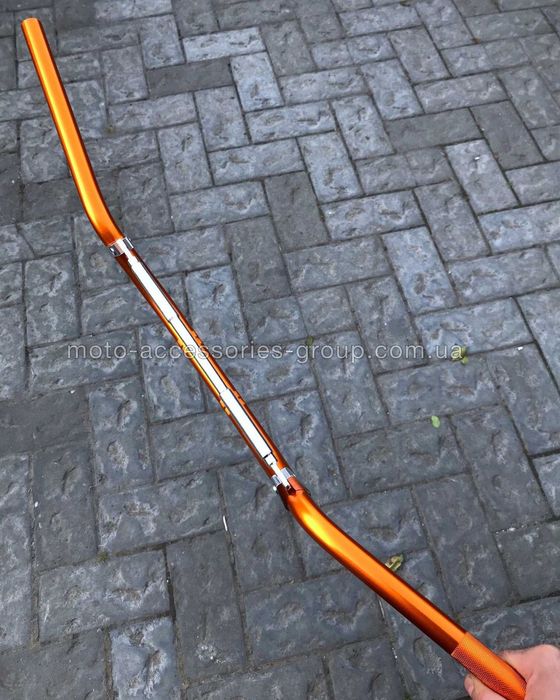 Руль на мотоцикл с перемычкой 80см (кермо з перегородкою) алюміній