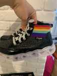 Стильные суперудобные  ботинки для девочки 34 размера skechers