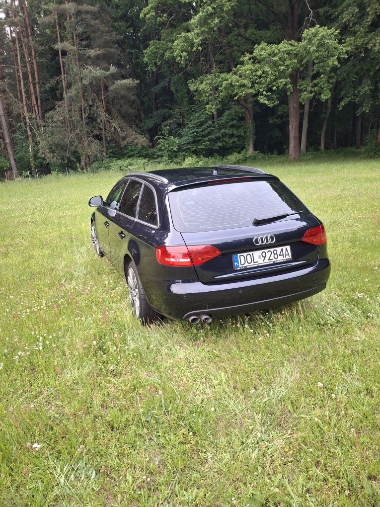 Audi a4 b8 avant 2.0 tdi 143km