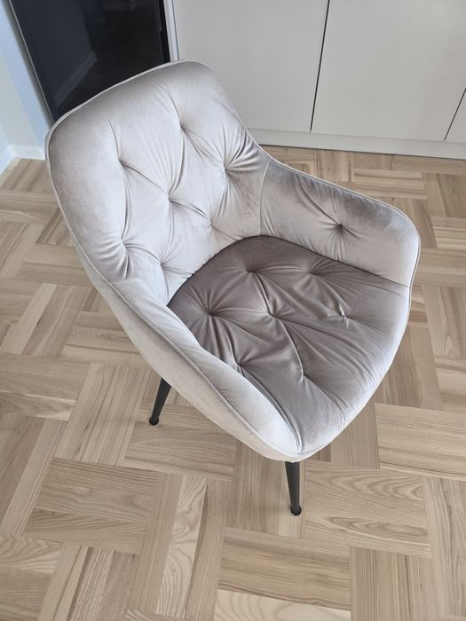 5szt Krzesło Tapicerowane Welurowe Velvet do Salonu Kuchni Jadalni Beż