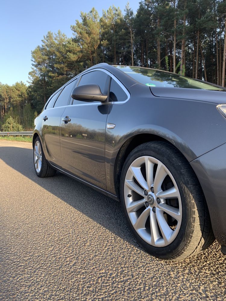 Opel Astra J 2.0