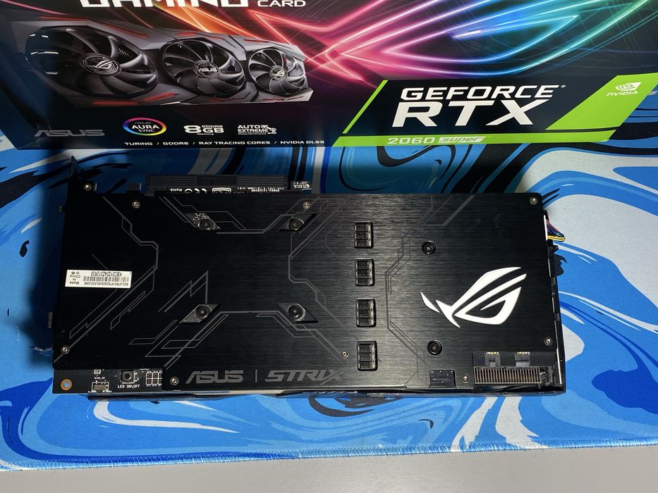 Rtx 2060 super Asus Rog Strix Evo