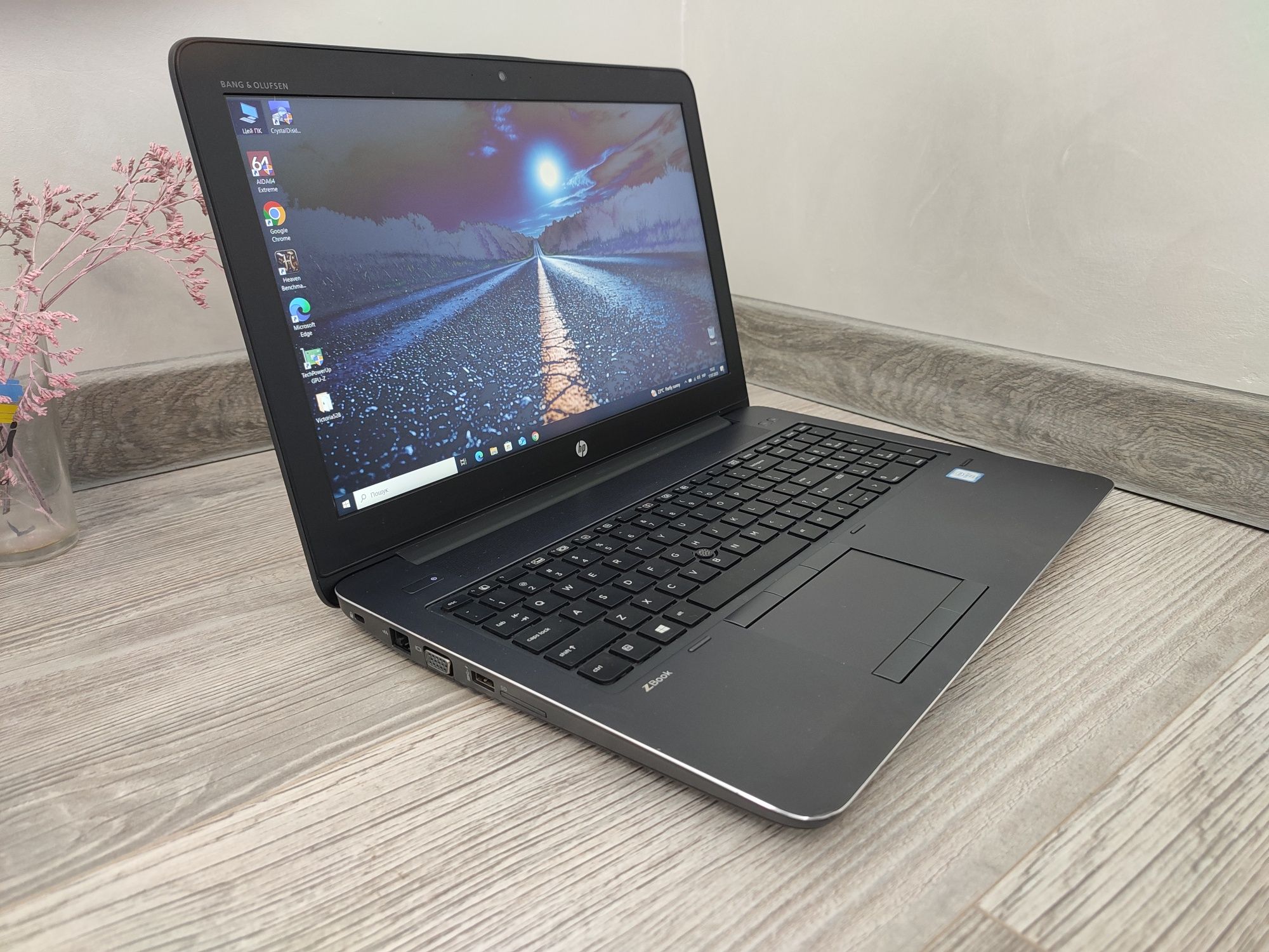 Ігровий Ноутбук HP Zbook 15 G3 i7/16gb/SSD128+500HDD/QuadroM2000M 4gb.