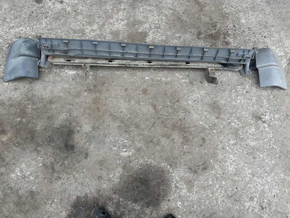 Задня сходинка/бампер mercedes sprinter W903 95-06г.в.
