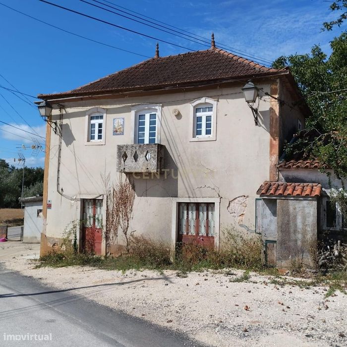 Casa para Recuperar em Ramalhais, Pombal