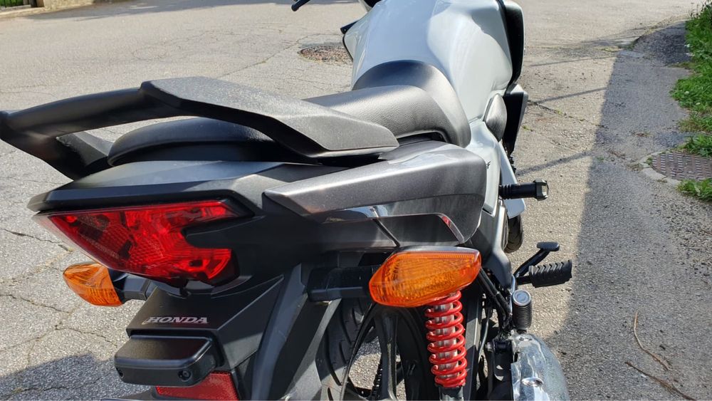 Mota Honda CB125F