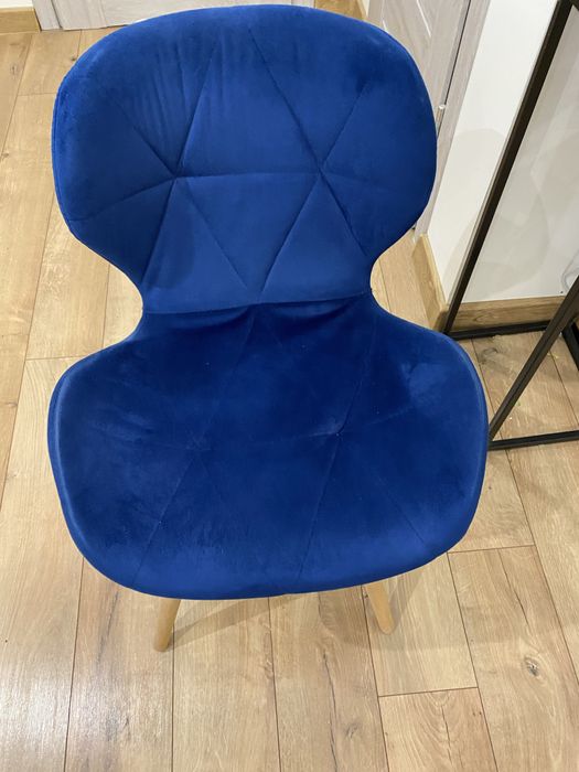 Krzeslo tapicerowane