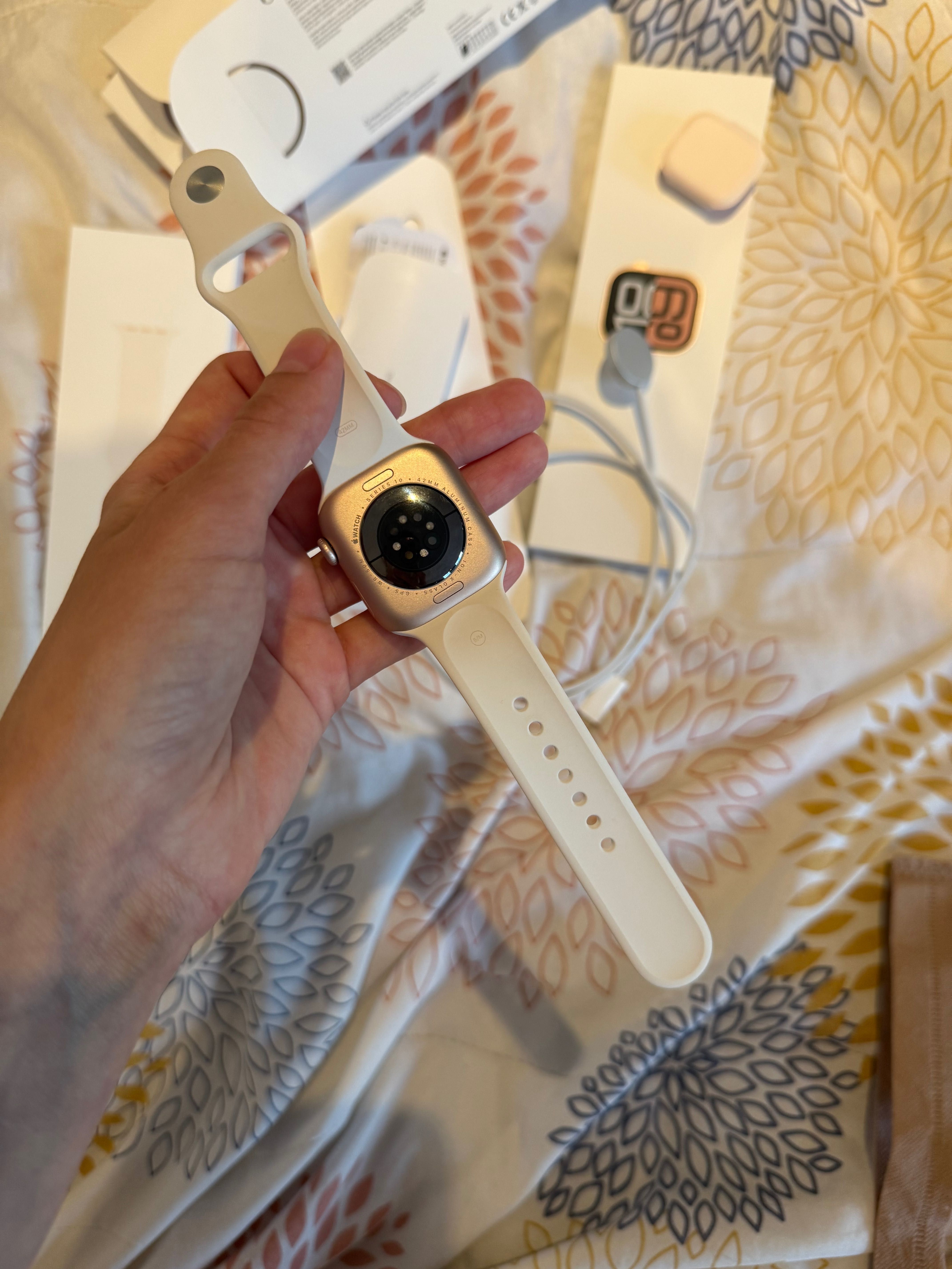 Apple WATCH S10 42S/M