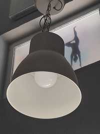 Czarna lampa prawie nowa  hektar Ikea