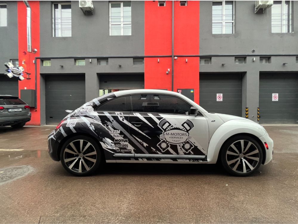 VW Beetle S 2017