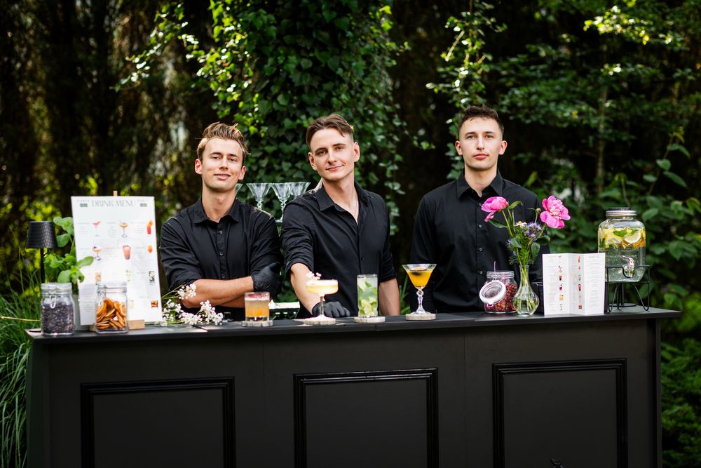 Usługi barmańskie, drink bar, mobilny bar, barman na wesele, barmix