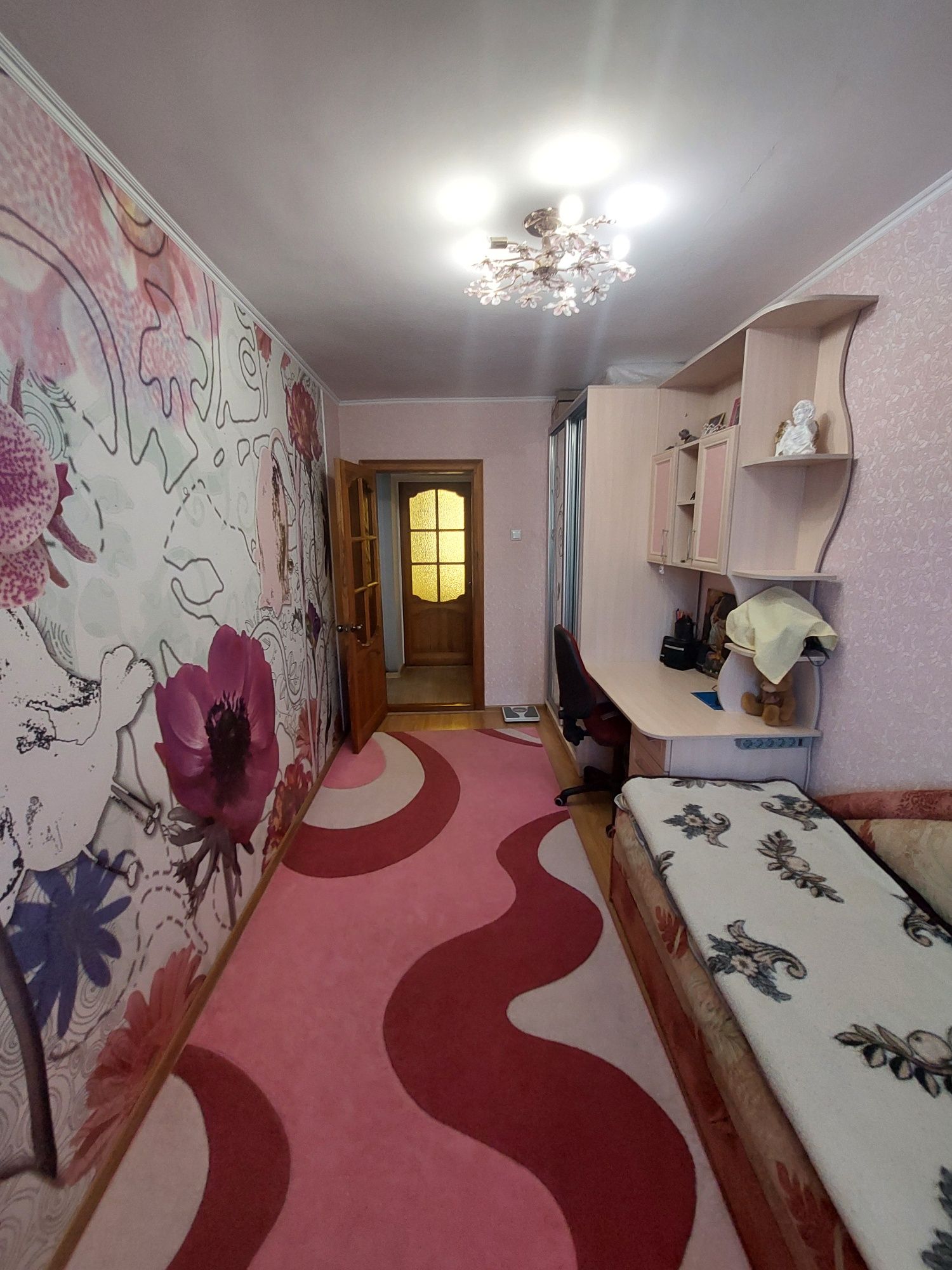 Продам Трьохкімнатну квартиру У центрі міста Миколаїв