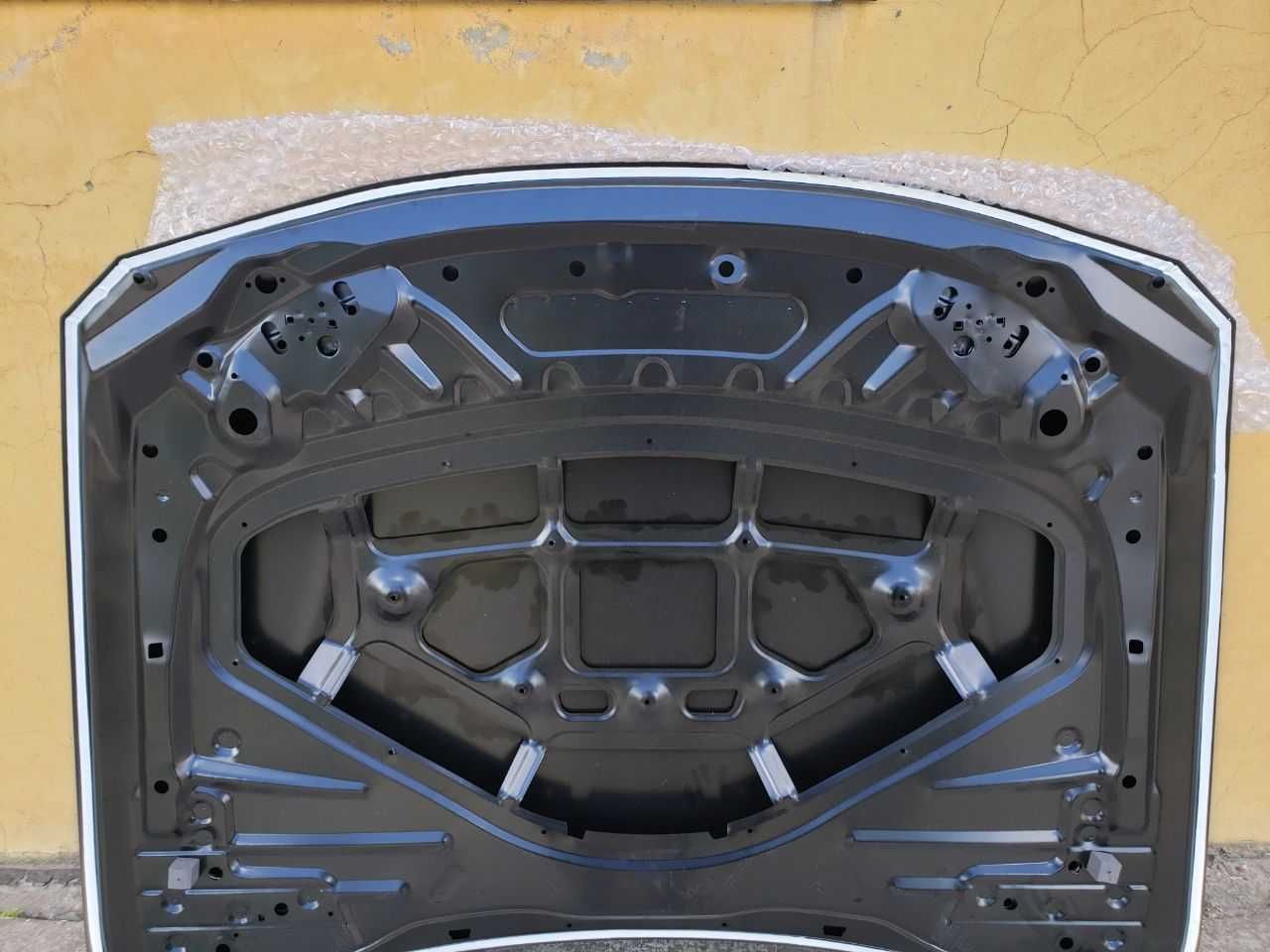 Капот на BMW 3 F30 / F31 - 4 F32 / F36 ( Сталь )