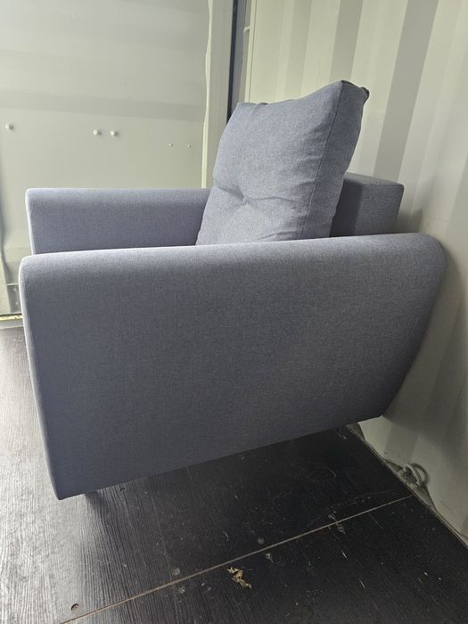 Fotel skandynawski niebieski