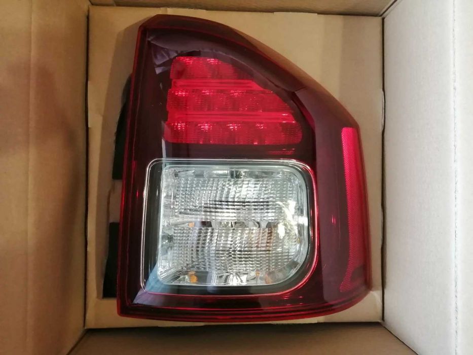 Задні фонарі Jeep Cherokee, Compass, Renegade, Patriot, лівий, правий
