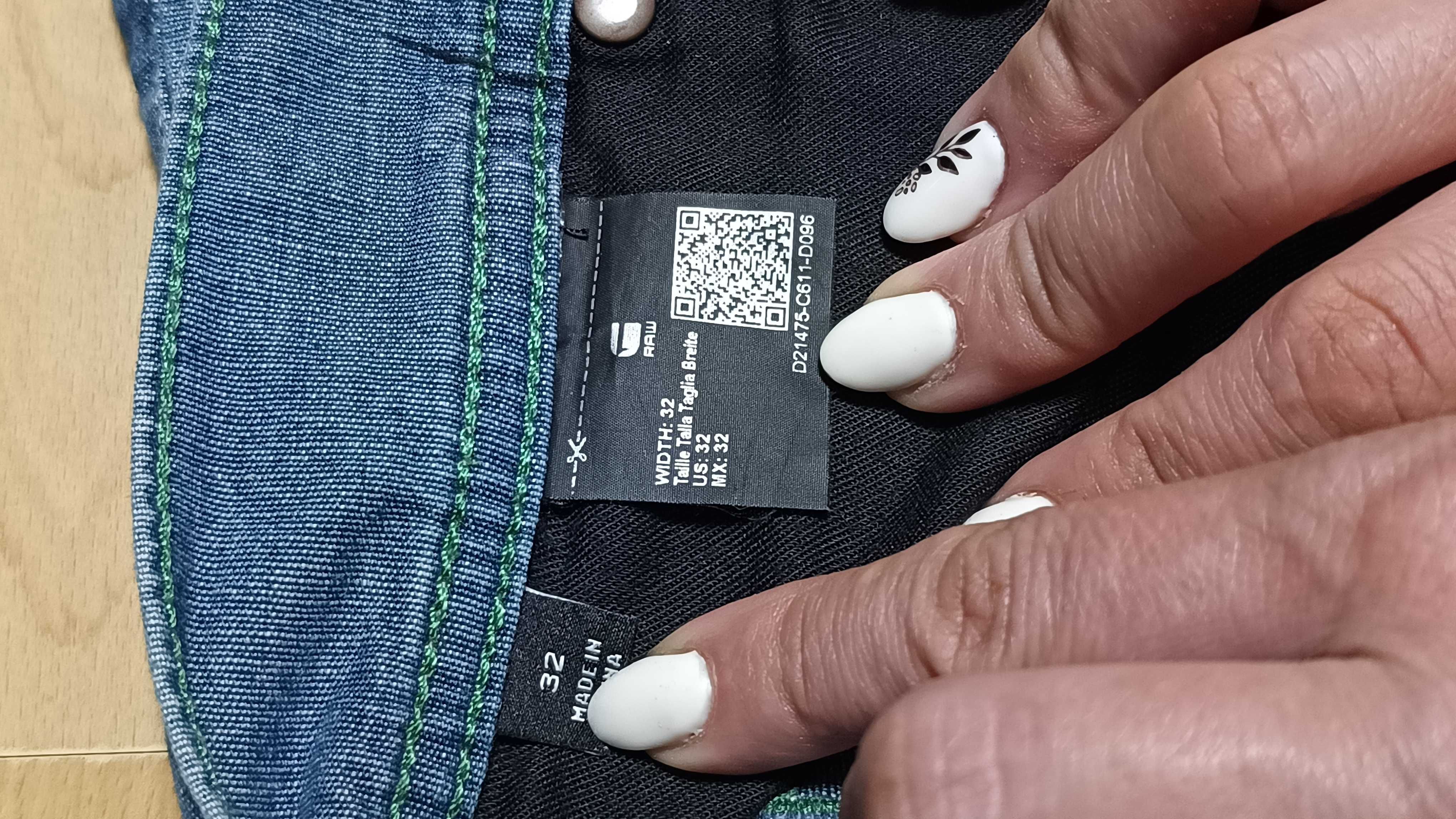 Męskie krótkie spodnie G-STAR RAW r.L stan bardzo dobry