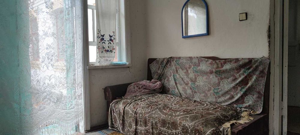 Продаж будинку 60м2, 4 кімнати, 43сотки. Власний вихід до річки.ID:201