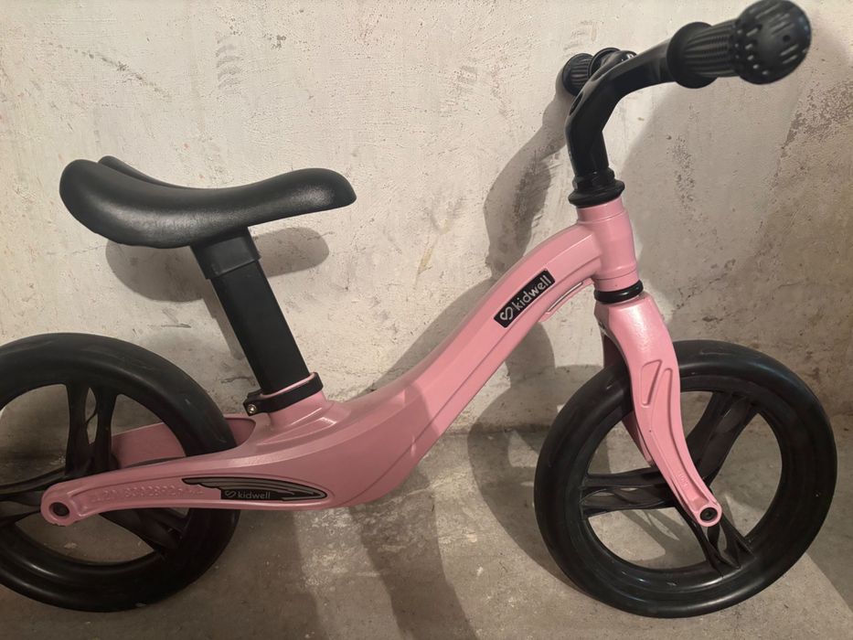 Sprzedam rowerek biegowy