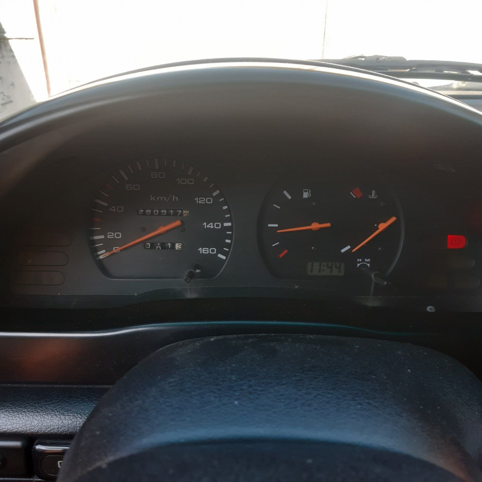 Продаю автомобіль Nissan Vanette