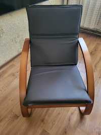 Продам кресло качалка