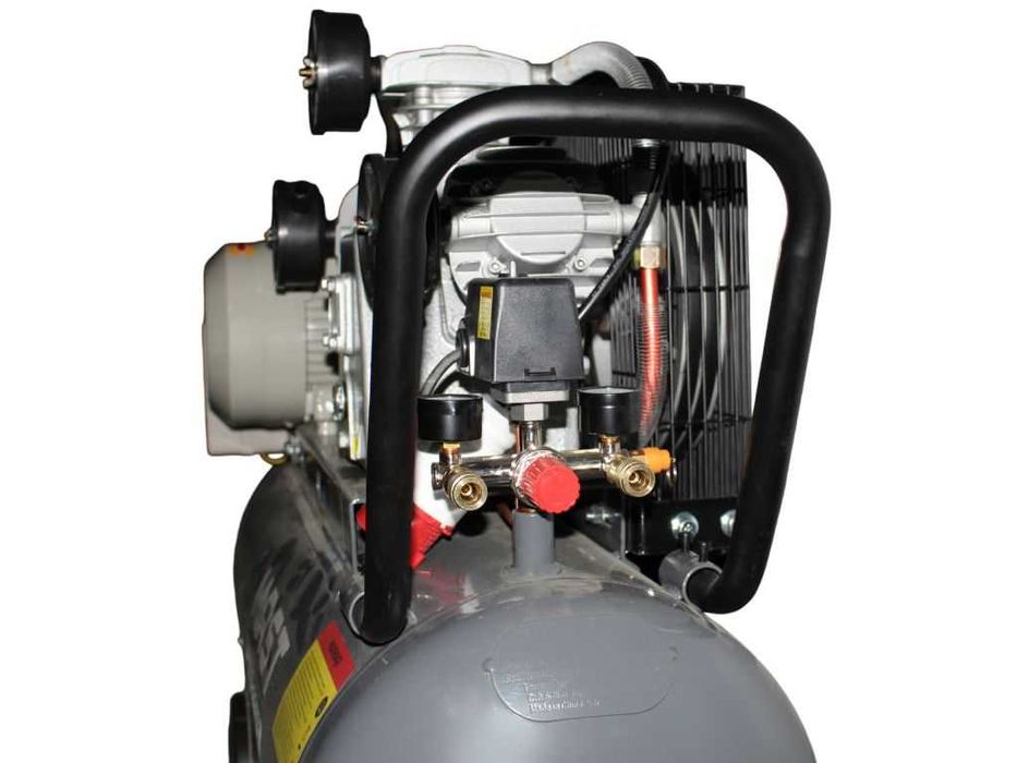 Поршневий компресор MAST TA65/100L 400V 12.5BAR 420 л/хв