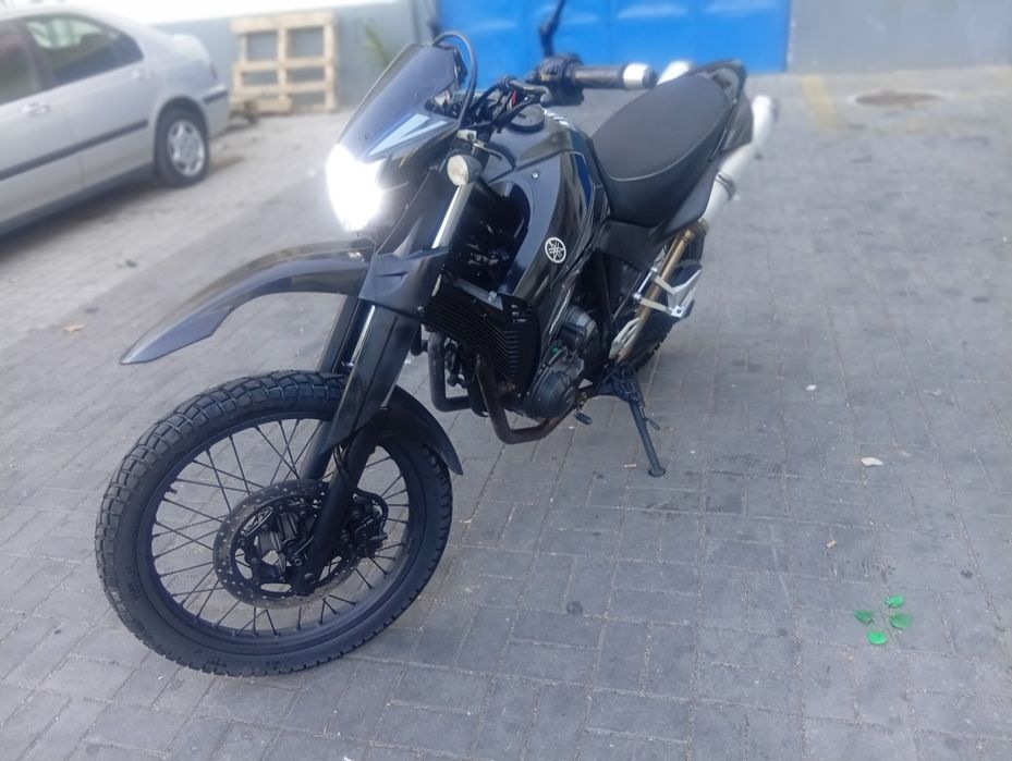Yamaha xtz 660R ano 2010 gasolina