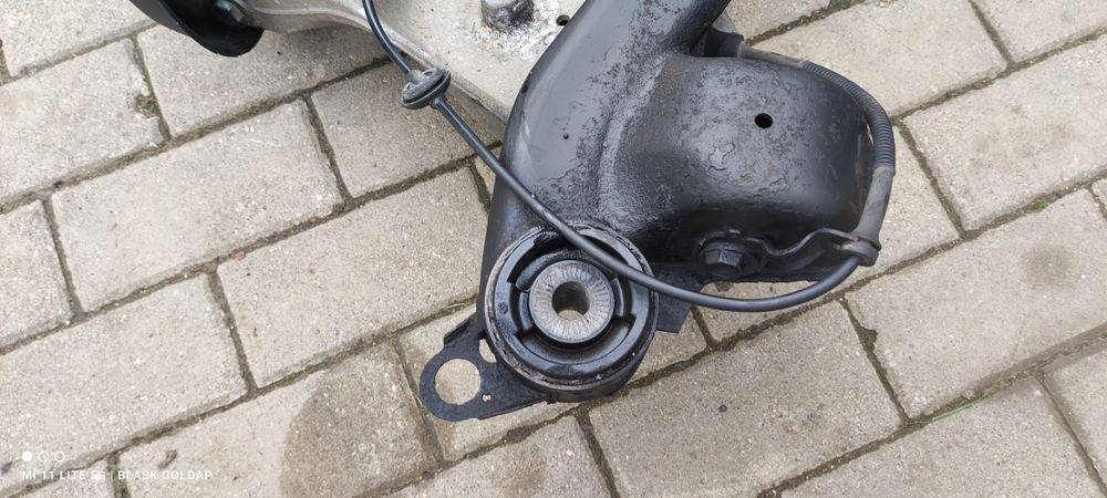 Belka Ława Tył Kompletna Audi A4 B6 CZĘŚCI BLASK GOŁDAP