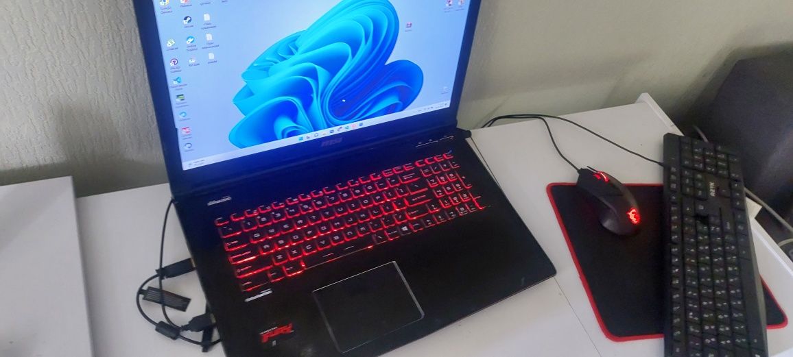Ігровий ноутбук msi