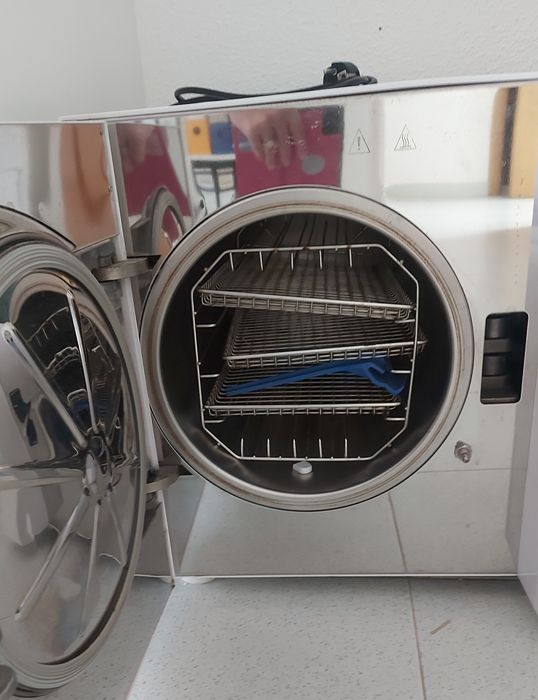Autoclave Trident 22L