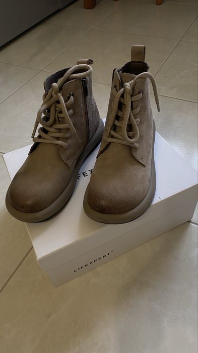 Короткі весняні черевики