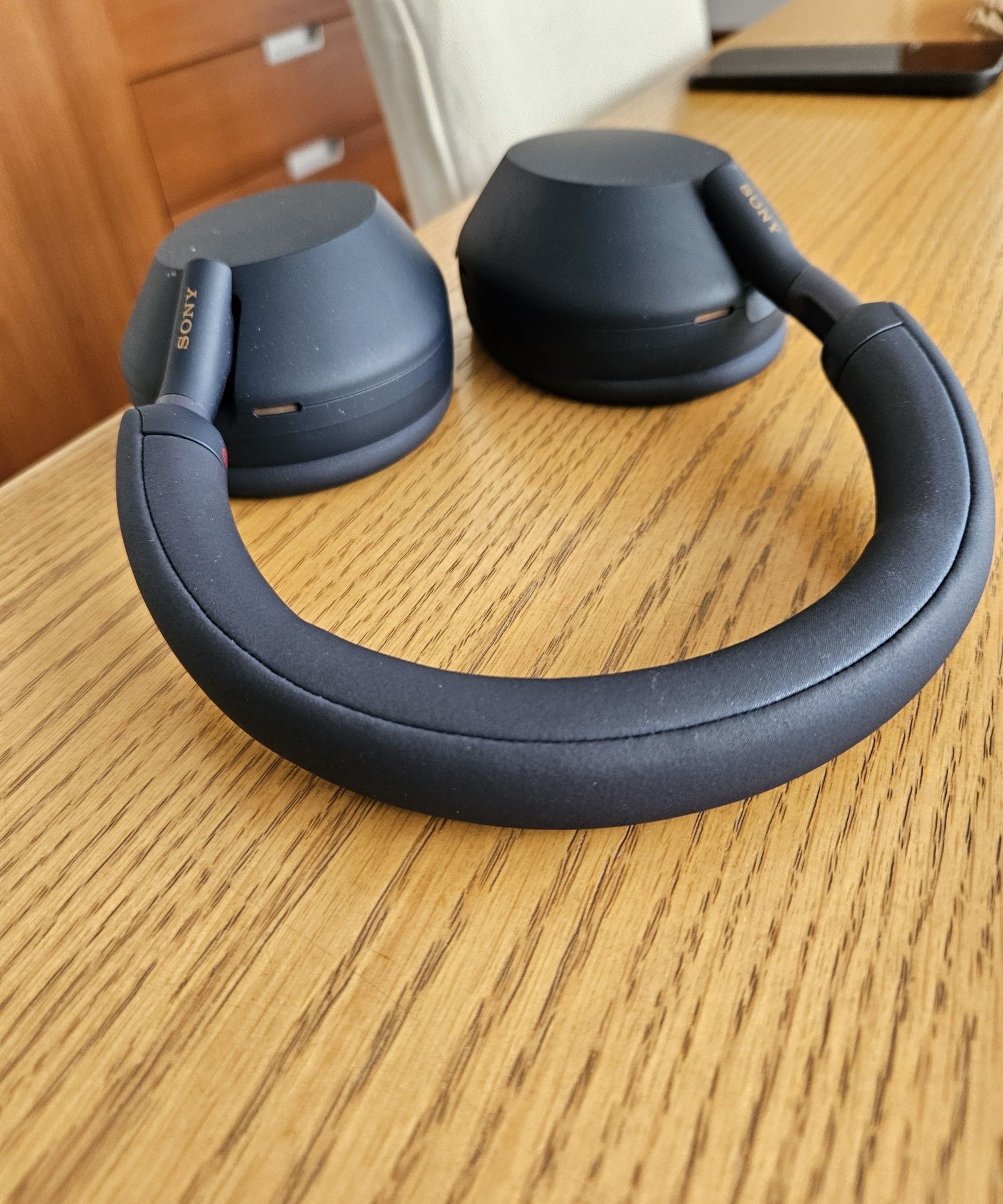 Fones Sony WH-1000XM5 - Azul, Como Novos!