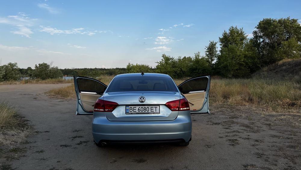 Volkswagen Passat B7 USA 2.5 газ/бензин