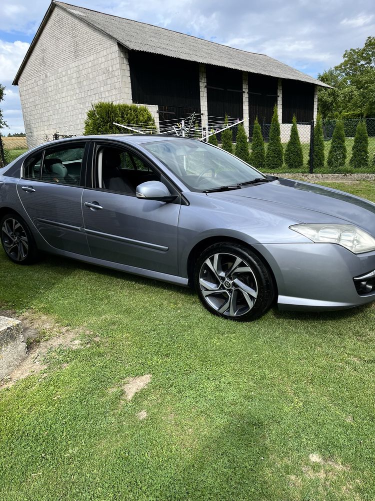 Renault Laguna 2.0 140 koni piekny stan