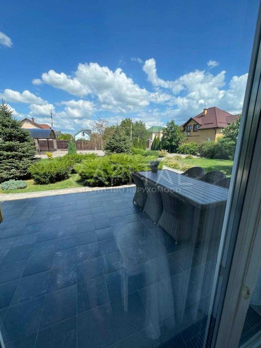 Затишний будинок біля Києва (Велика Олександрівка)