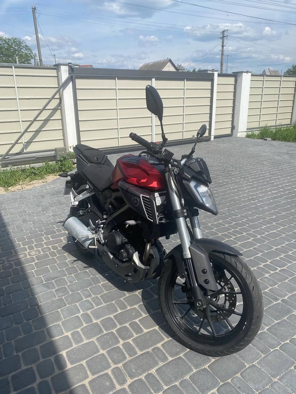 Yamaha MT 125 Спортбайк