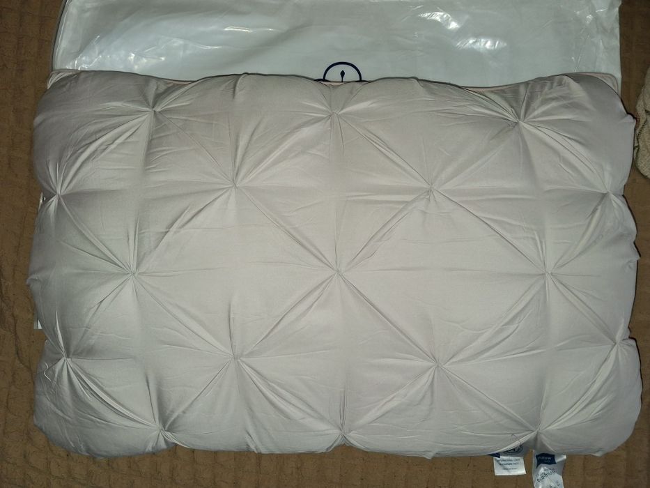 Подушка тісто нова