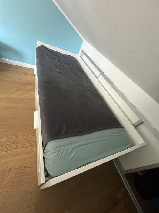 łóżko ikea brimnes białe