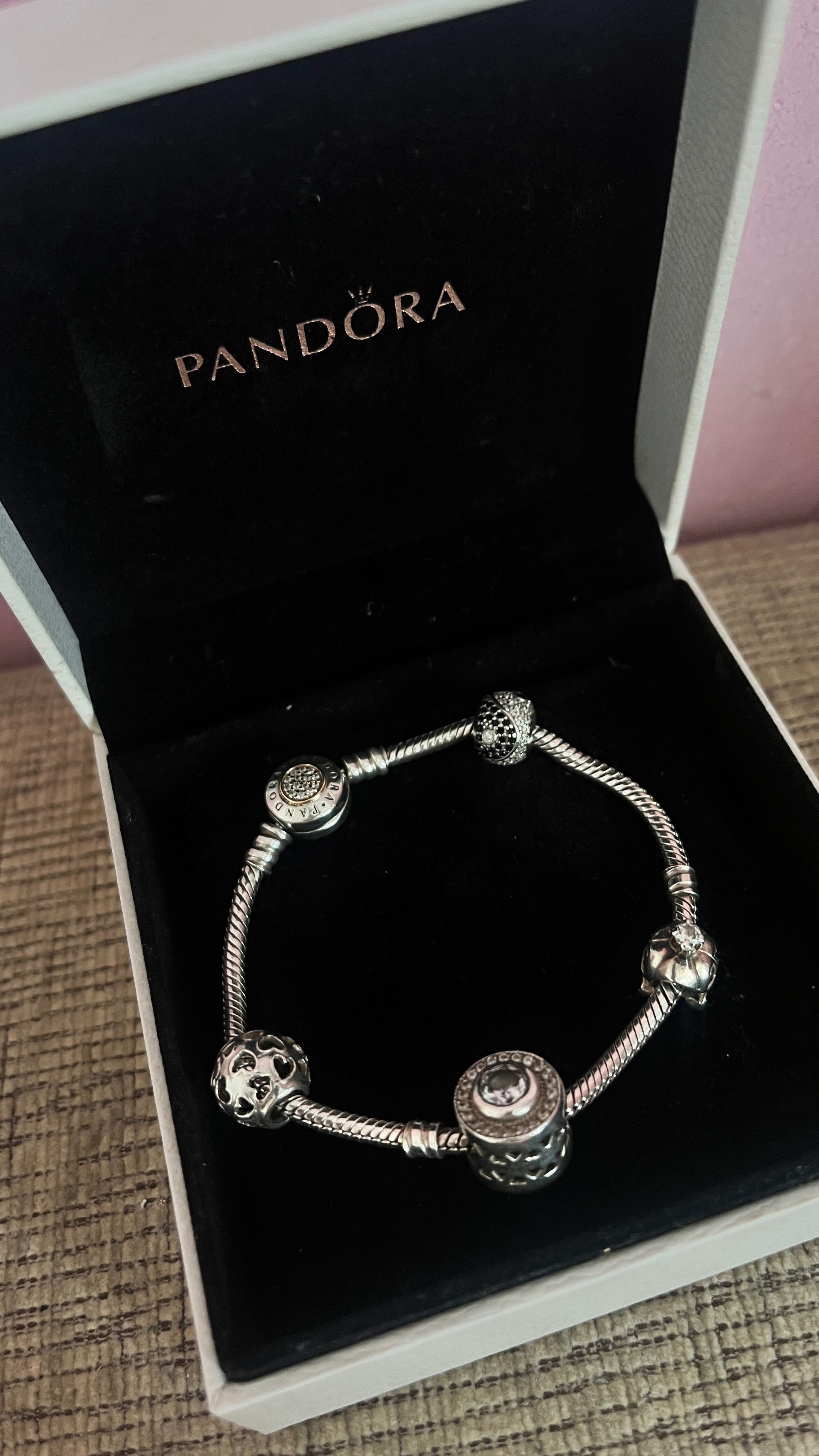 Pandora браслет з коробкою і 4 срібні намистини
