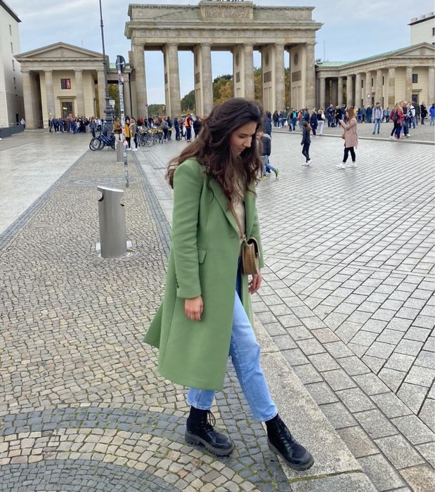 75% шерсті пальто Zara колаборація з італійським брендом Manteco