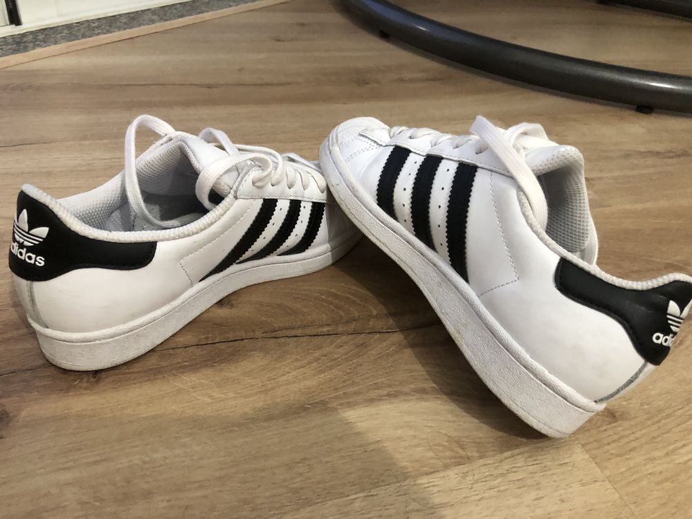 Adidas Superstar