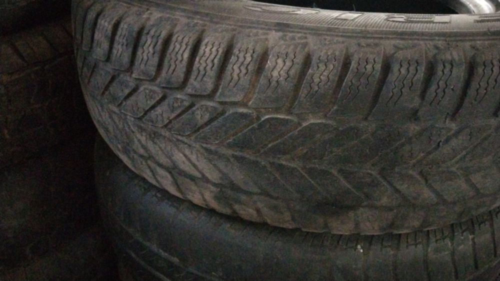 Шина колесо покришка скат зима Debica Польща 175 70 р13