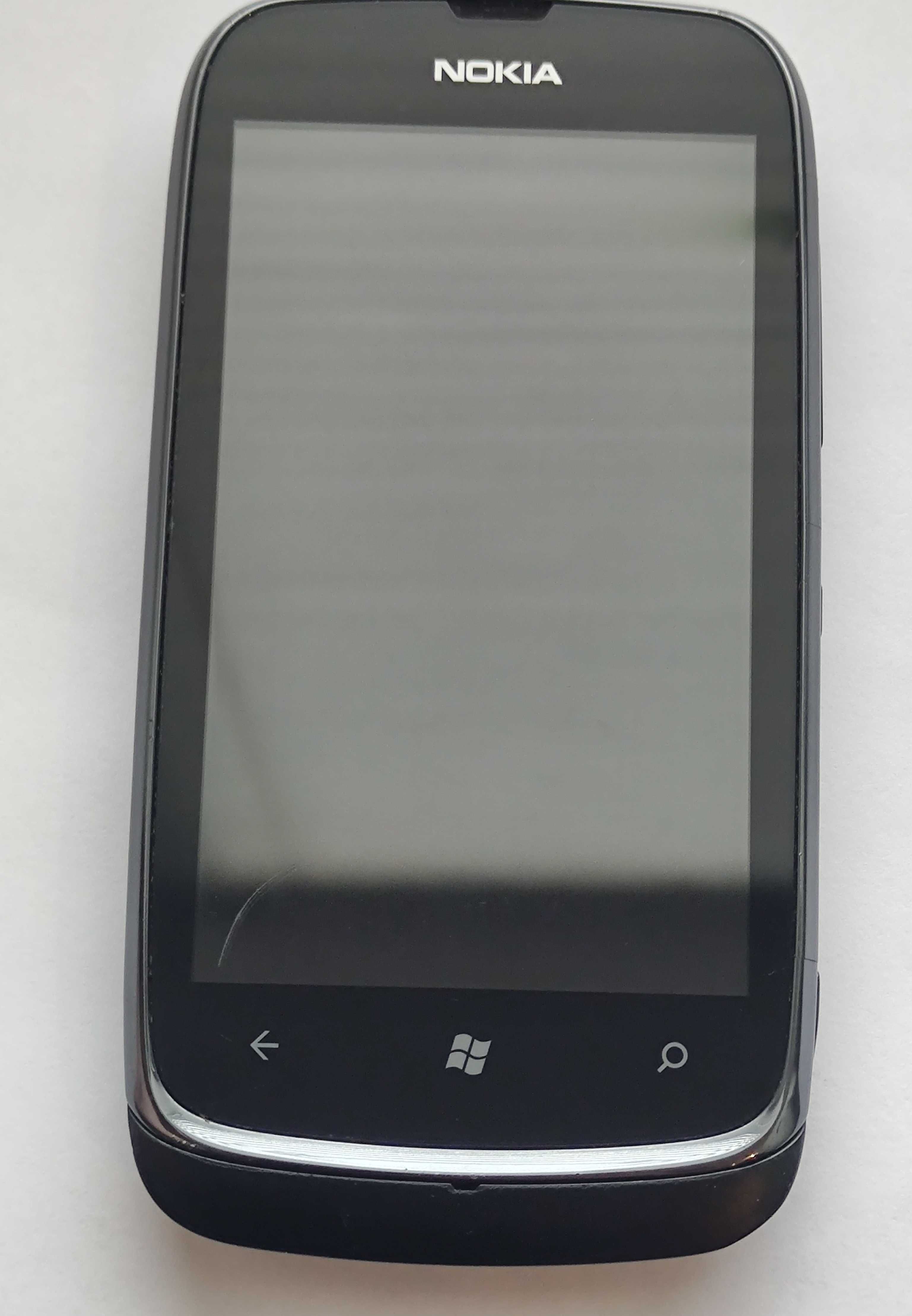 Nokia Lumia 610,