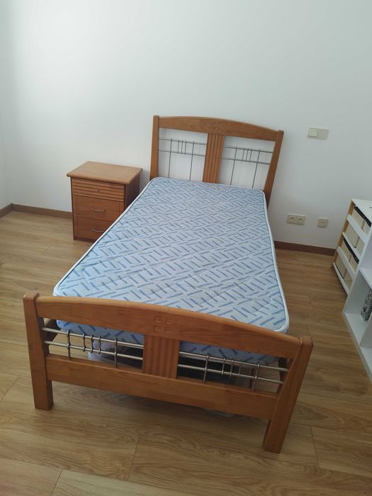 Mobília de quarto individual