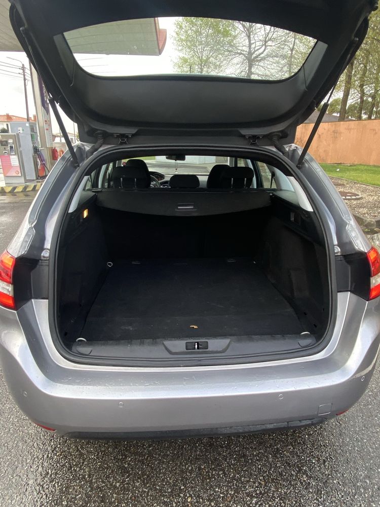 Peugeut 308 Bws. 2017