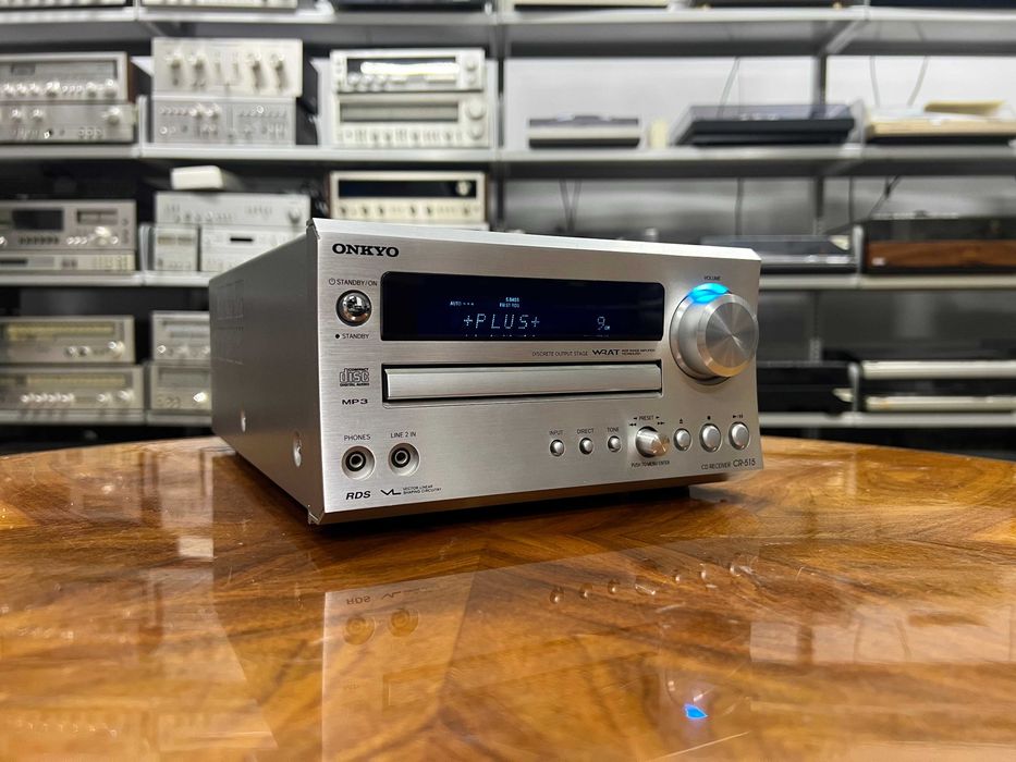 Wieża Onkyo CR-515 mini amplituner, Audio Room