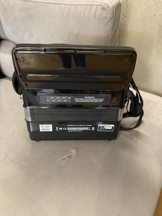 Akordeon guzikowy Roland FR1X