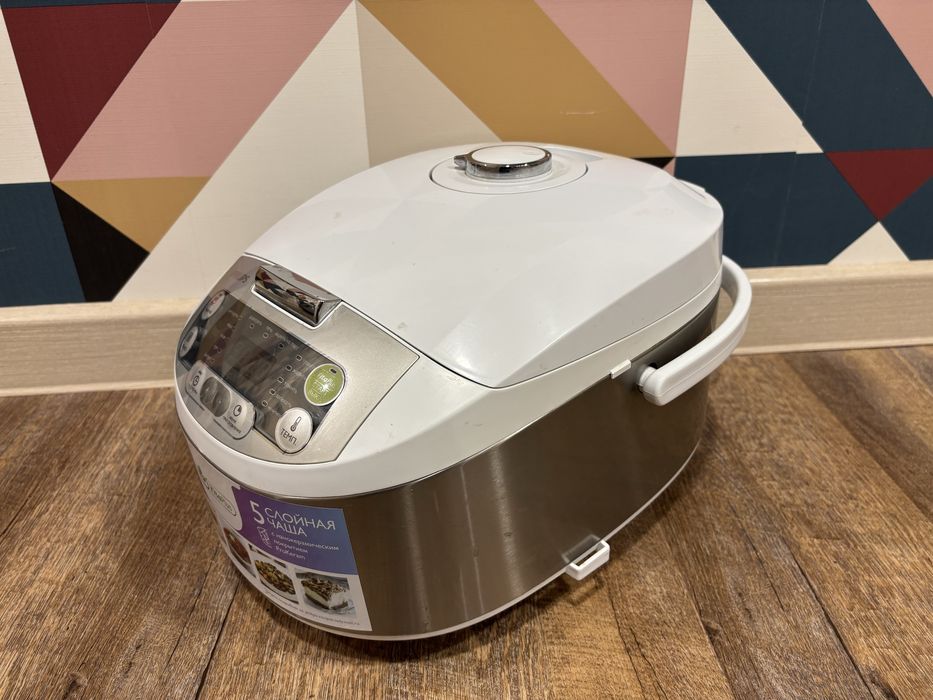 Мультиварка PHILIPS Viva Colection HD3136/30