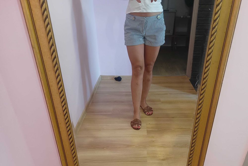 Krótkie shorty Mohito marynarskie paski