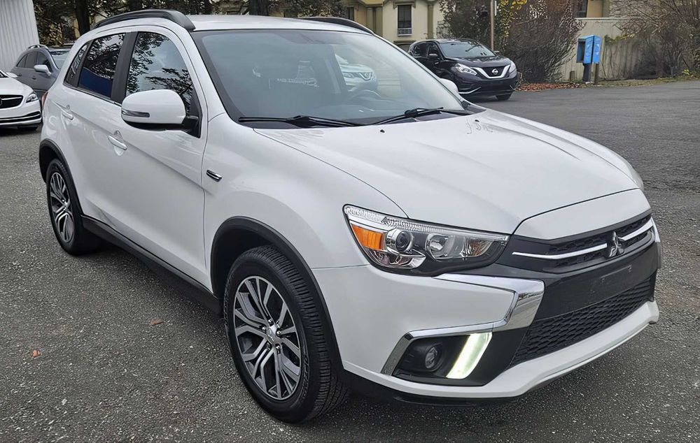 Mitsubishi Outlander      2018